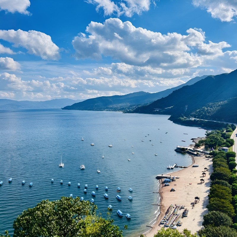 云南昆明旅游澄江抚仙湖一日游纯玩游包车游私家小团二环内上门接