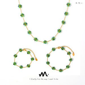 
Cross-border bohemian beaded necklace, bracelet, anklet, handmade girly flower glass beads, titanium steel chain jewelry