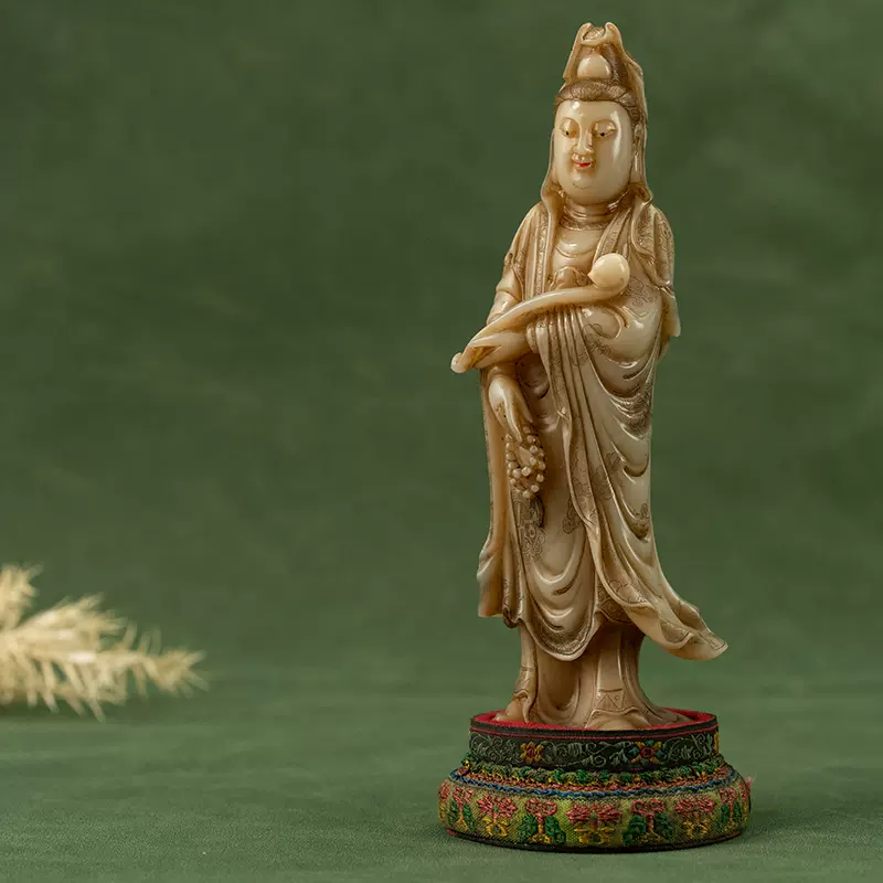 中国古美術 珍蔵逸品 寿山石芙蓉石 人物彫刻置物 透彫細工 文房置物 風水開運 中国古美術 珍蔵逸品 寿山石芙蓉石 人物彫刻置物 透彫細工 文房