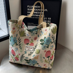 Large-Capacity Chinese-Style Canvas Bag for Women, New 2025 Commuter Tote Bag for Female College Students, Shoulder Handbag for Class