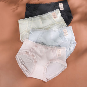 Wutong girlfriends underwear, ultra-fine double-pull fabric, mid-low waist boxer briefs, light, comfortable, soft and hip-covering GM24525