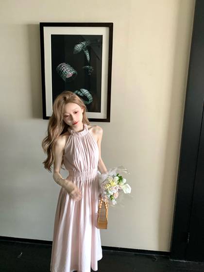 COOLLINE Lin Zixi Liwu Poetry Simple Temperament Hanging Neck Dress Fog Pink high -waist long skirt female summer