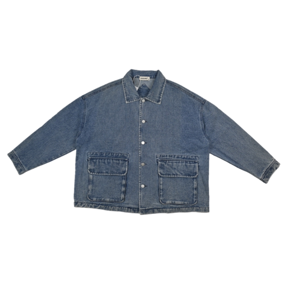 
Retro Hong Kong Style Loose Drop Shoulder Denim Jacket Lazy Men's Lapel Button Double Pocket Versatile Distressed Casual Jacket