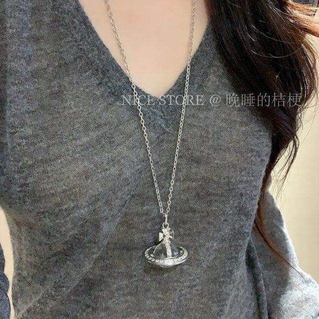 Late Sleeping Platycodon Curvature Flying Saturn Sweet Cool Transparent Ball Sweater Chain Light Luxury High-end Versatile Necklace