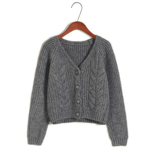 Thickened outer loose twist V -neck sweater, short waist sweater, high -waist sweater, autumn and winter new casual jacket

