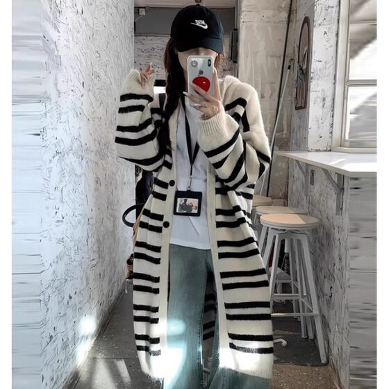 
Korean style lazy style striped contrasting hooded knitted sweater long coat for women autumn and winter new cardigan casual and versatile