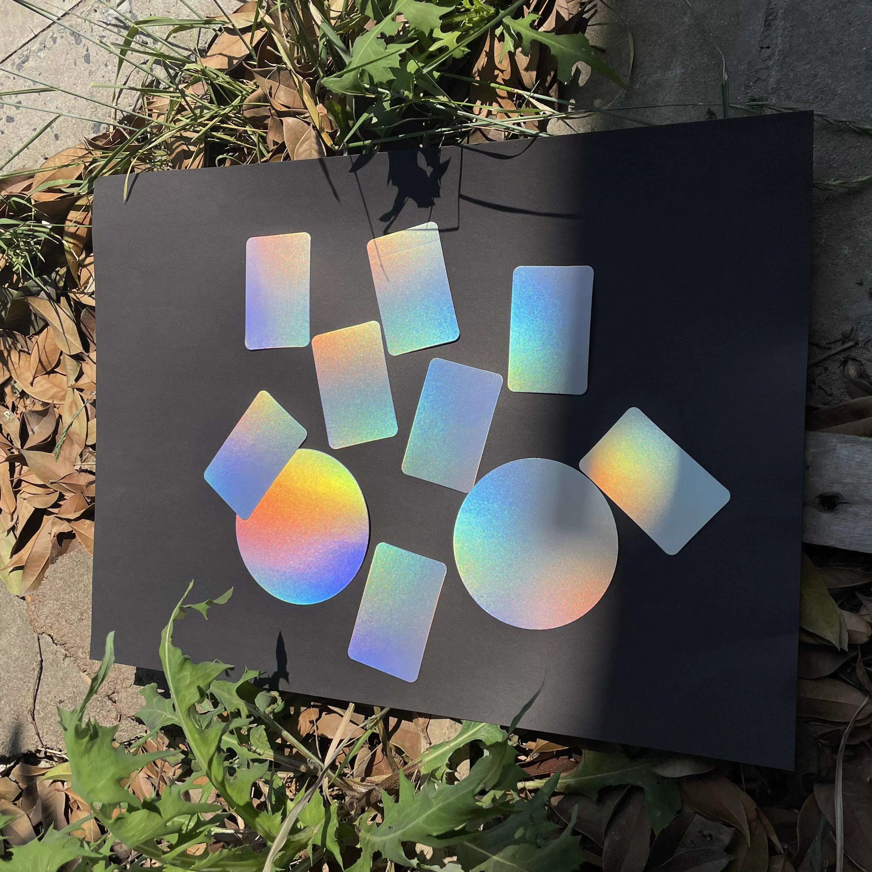 350克加厚彩色磨砂镭射幻彩纸 装饰卡纸 多用途礼品包装反光纸