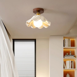 Cream-Style Corridor Aisle Light, Ceiling Light, French Retro Simple Floral Entrance Atmosphere Light, High-End Balcony Light