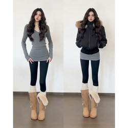 Gray V-Neck Fleece-Lined Mid-Length Bottoming Shirt That Covers the Buttocks for Women 2025 New Winter Extended Hip-Covering Top