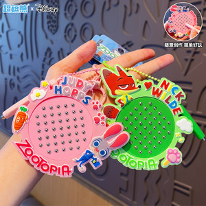
2025 New Genuine Zootopia Magnetic Steel Ball Drawing Board Keychain Children's Toy School Bag Pendant Chain