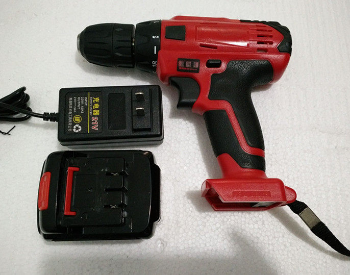 IRON FIST EAGLE BAO HENGQIANG DIVI RUI XINPIN XBS18V 충전식 드릴 리튬 드릴 배터리 충전기-