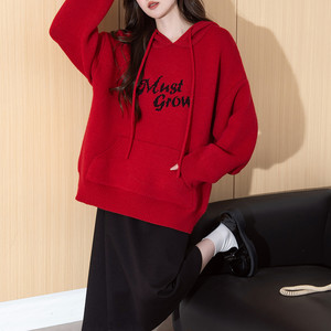 
Tangshi autumn and winter sweater for women, super good-looking and atmospheric red letter pattern hooded loose pullover trendy TM