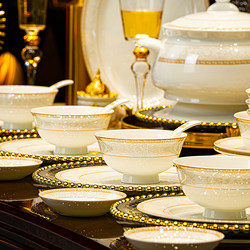2026 New Bowl and Plate Set for Home Use, Jingdezhen High-End Bone China Tableware, Housewarming Light Luxury Ceramic Bowls, Plates, and Chopsticks