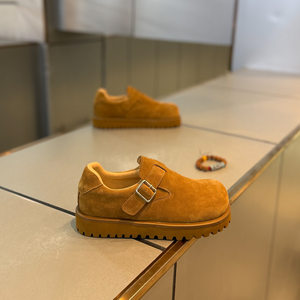 
Slip-on slip-on men's shoes, fashionable, casual, versatile and trendy men's shoes, autumn new style, popular with Internet celebrities