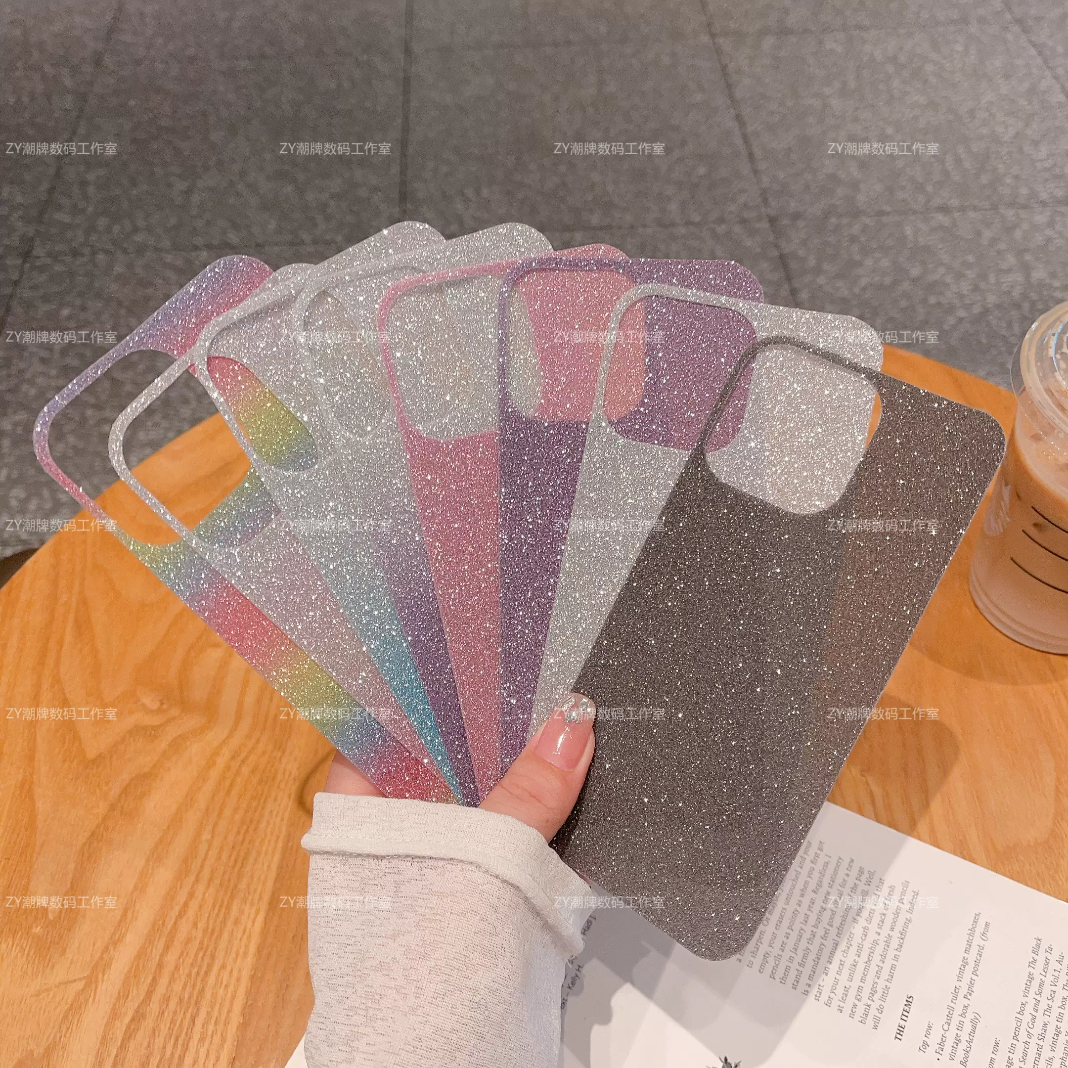 闪粉卡纸X苹果15pro适用于iphone15promax卡膜14咕卡13pro/12/XR/11p  