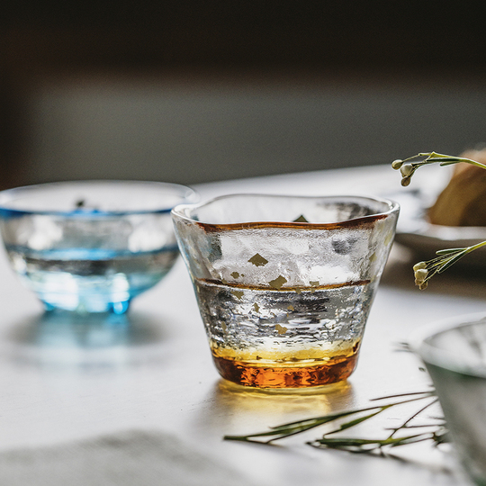 【料】　★ 料器 白料小杯 ★　清朝期　純白色料 茶器酒器　清代玻璃 料】 ☆ 料器 白料小杯 ☆ 清朝期 純白色料 茶器酒