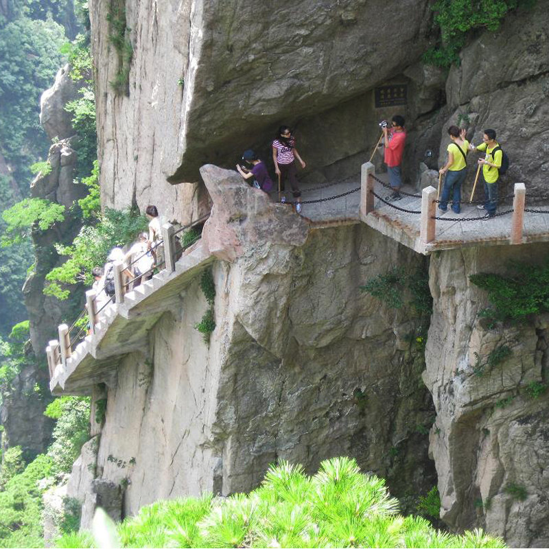 黄山风景区 | 2天1晚跟团游/住山顶观日出/赏云海奇松/纯玩无购物
