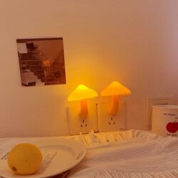 Intelligent Sensor Mushroom Night Light Bedroom Sleep Bedside Lamp Plug-In Led Baby and Children Eye Protection Night Light