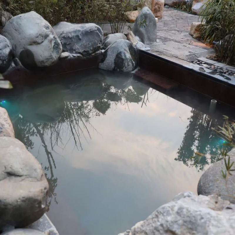 湖北神农架滑雪2日游双泉寨温泉+中和滑雪场