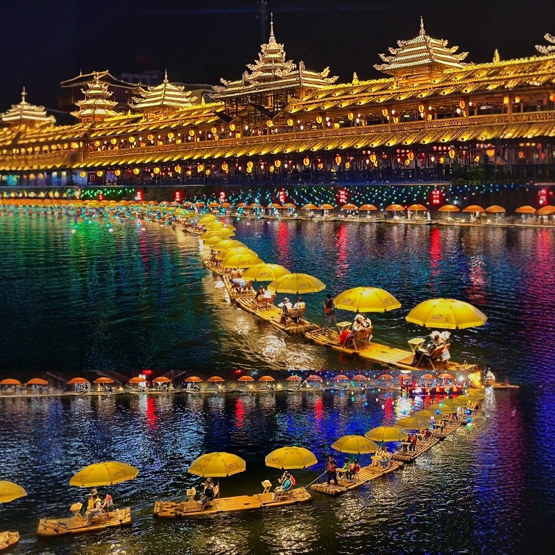 纯玩恩施2日游屏山大峡谷纯玩旅游梭布垭宣恩地心谷腾龙洞二跟团