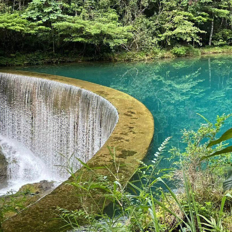 贵州旅游荔波小七孔一日游贵阳出发跟团贵阳1日游2-6人团纯玩跟团