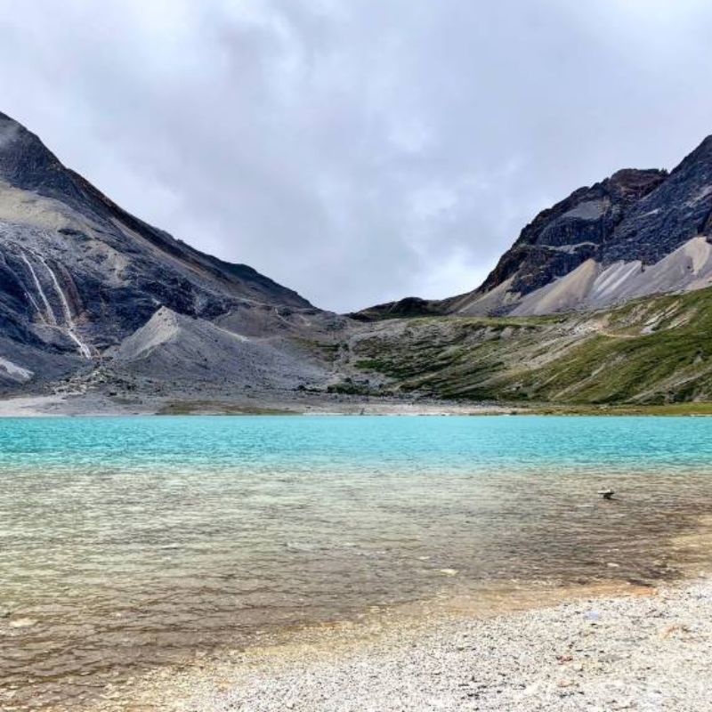 稻城亚丁4日游鱼子西折多山新都桥理塘可选大团/8人小团稻城纯玩