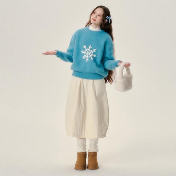 Annatto Snowflake 2024 Winter new thickened pullback jacket jacket, loose, lazy high -level high -level sweater girl
