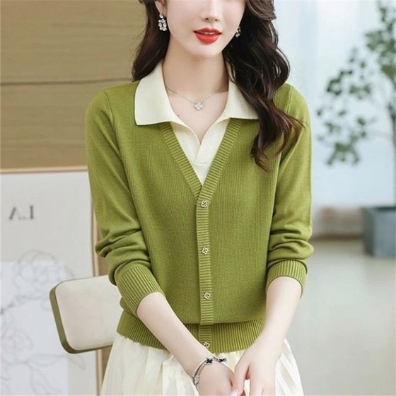 
2025 spring and autumn new style lapel fashion fake two-piece fashionable tops knitted bottoming shirt fashionable fashion thin style versatile