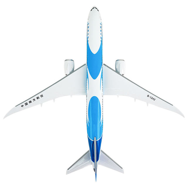 China Southern Airlines aircraft model Boeing B787-16CM civil aviation ...