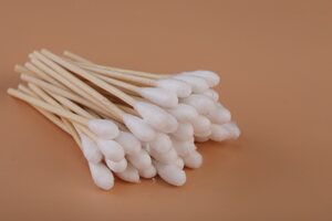 
Medical grade disposable cotton swab single-head bamboo stick skim cotton swab disinfection baby makeup remover cotton household