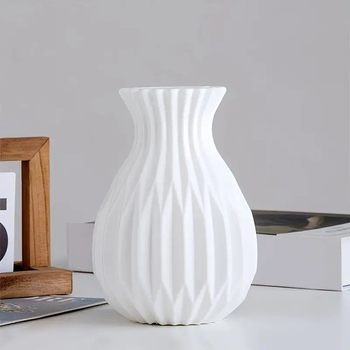 Vase ins Fenghaowei pineapple plastic vase flower arrangement at home place modern light luxury imitation plastic vase
