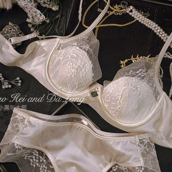 
Sexy Thin Small Breast Push Up Bra for Women Red Pure Desire Lace Big Breast Soft Wire Ring Breast Control Anti-Sagging Bra