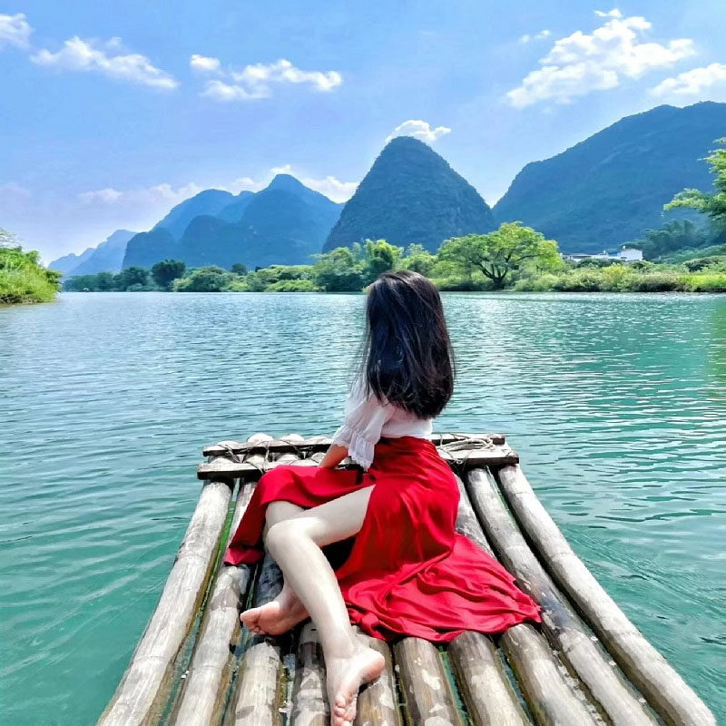 含机票2-8人小团-桂林旅游5天4晚龙脊梯田阳朔漓江遇龙河竹筏跟团