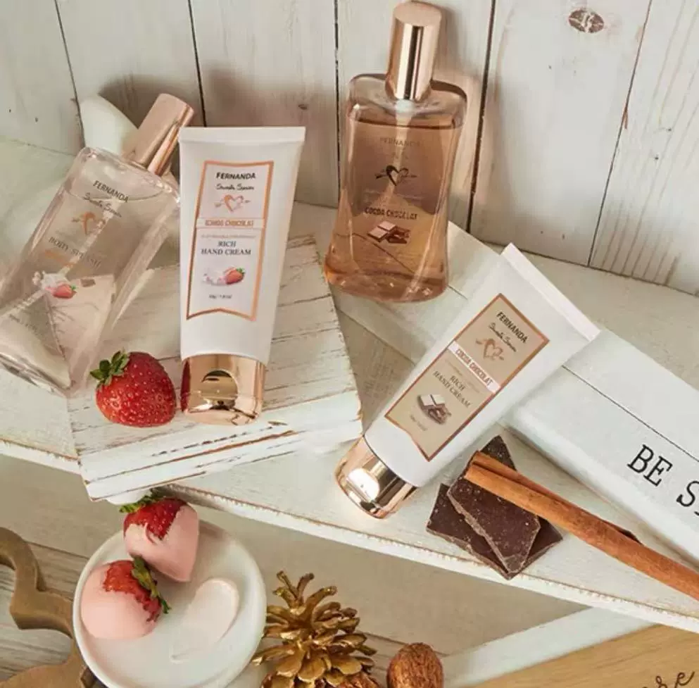 现货日本Fernanda白巧克力草莓限定香氛保湿护手霜香水礼盒套装-Taobao