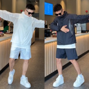 
Summer light and thin mesh breathable casual sun protection suit men's design couple hooded jacket shorts two-piece set