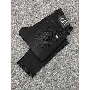 
High-end European black embroidered high-end jeans for men, trendy brand elastic slim-fitting thickened pants for small feet