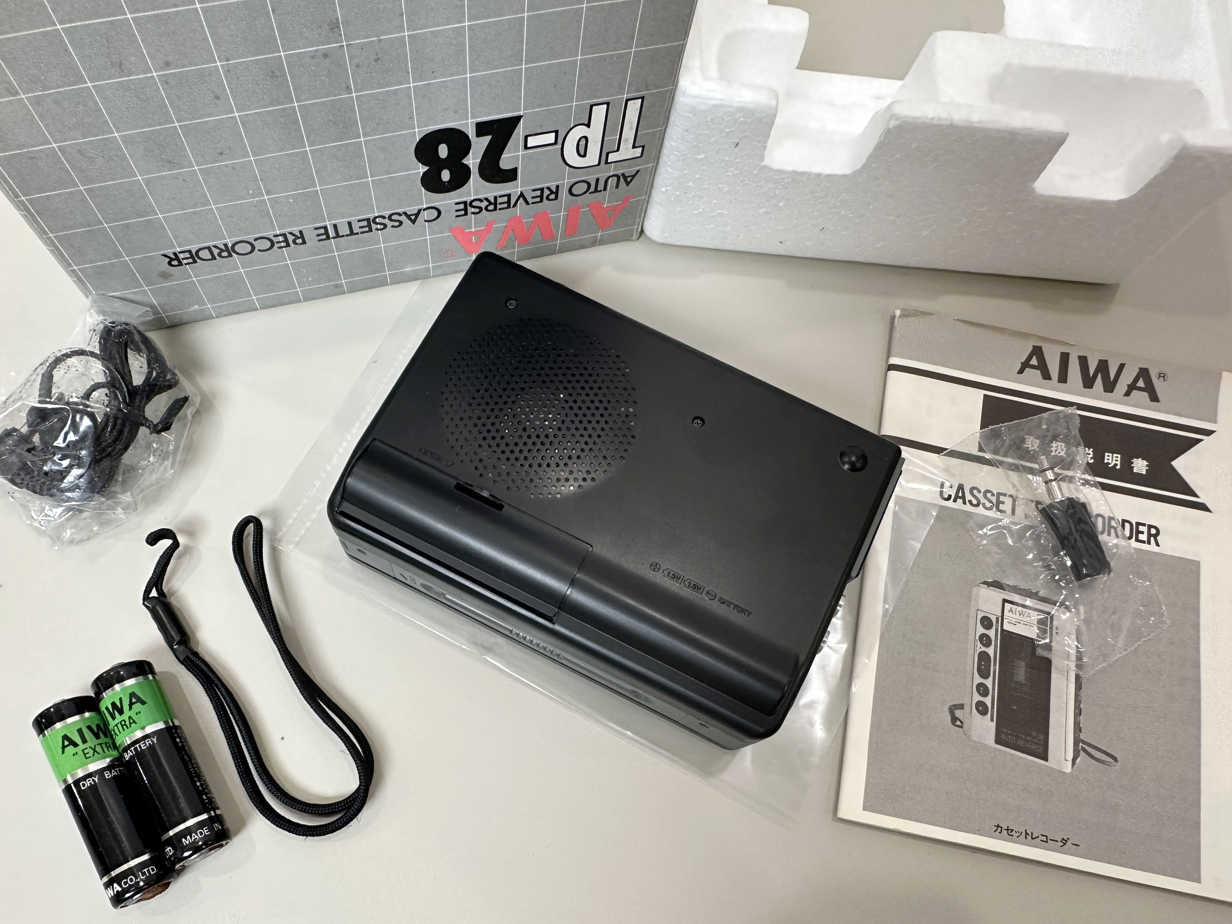 Aiwa TP-28 カセットレコーダー - 1989年製ヴィンテージ日本の