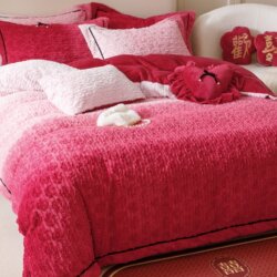 Red Flower Car Autumn and Winter Warm Milk Velvet Four-piece Set