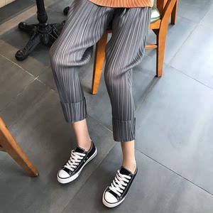 
New home pleated pants gray paper sheet men slim straight pants Japanese slit nine-point pencil small feet pants three 018
