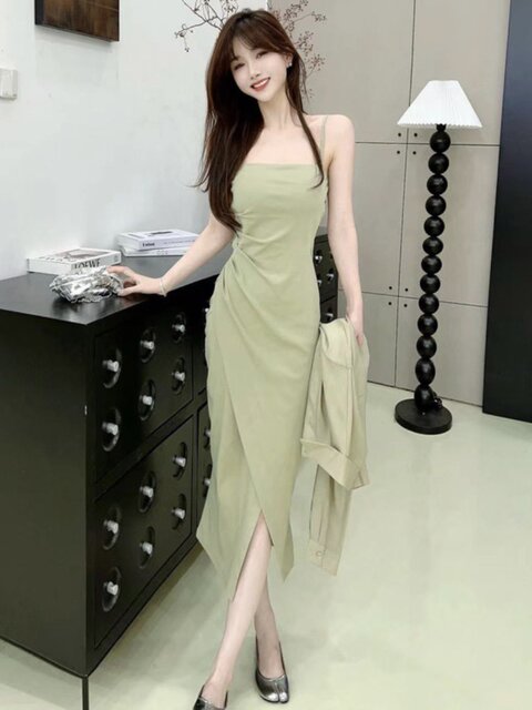 DAIIIBABYYY  -  Slimming French Style Pure Desire Sweet Two-Piece Set Women's Summer Trendy Top Half Skirt Ensemble Waist-Cinching Top