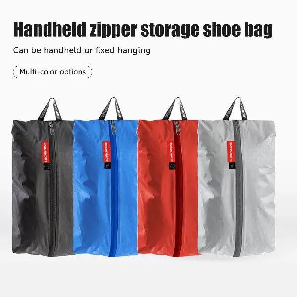 Zipper storage outlet