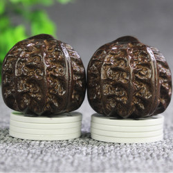 Agarwood Hand-Held Walnut Fitness Ball, Massage Health Ball, Hand Spinning Ball, Hand Turning Ball, Exercise and Play Ball, Hand-Held Ball for the Elderly