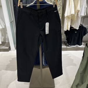 
2025 autumn new products and new casual and fashionable men's clothing small straight woven cropped pants RM53116016 with pure