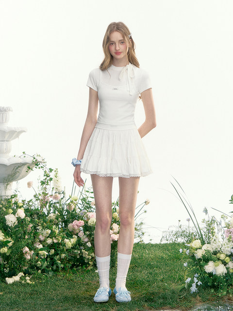 AYF' Yuexi Floating Light' 2025 new French white short skirt retro lace hem cake skirt