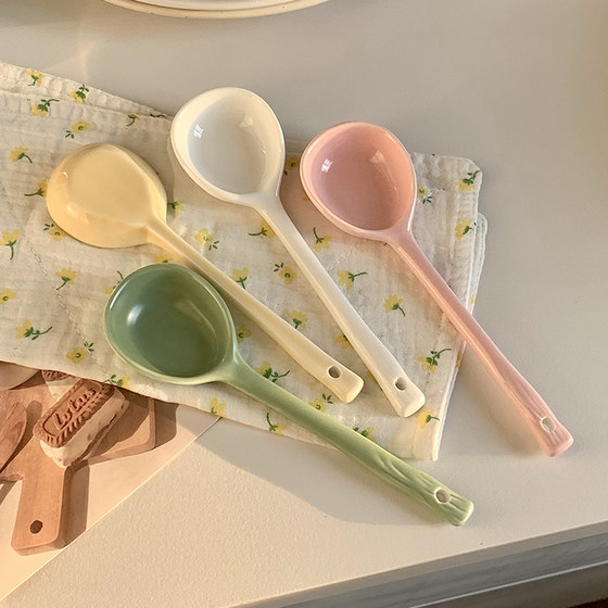 
Snail noodle soup spoon ins wind hand pinch irregular Japanese ceramic spoon high-looking household soup long-handled rice spoon