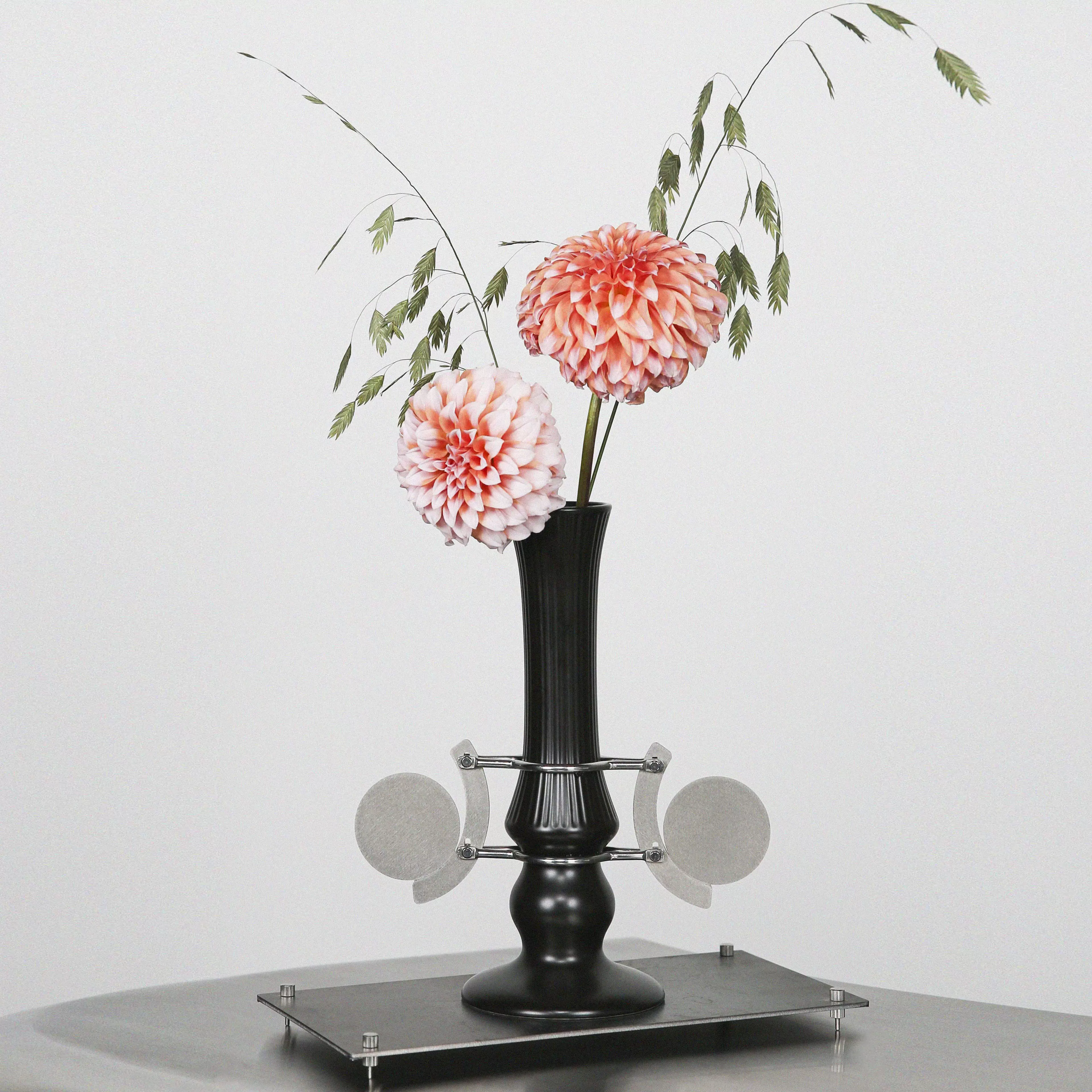 CR3304 双耳环抱花器细口哑光陶瓷金属花瓶中古风艺术居家