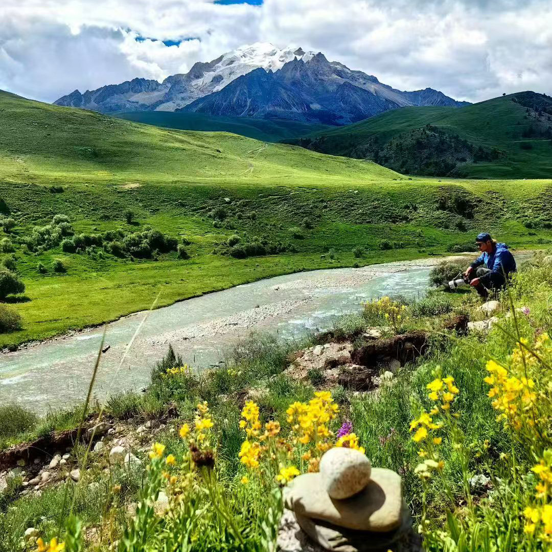 飞猪 2-8人团稻城亚丁色达四姑娘山墨石7天6晚川西环线纯玩跟团游