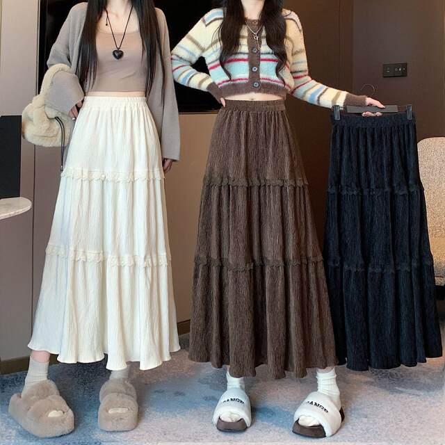 Autumn and winter velvet cake skirt High waist 2024 mid -length new models and thin versatile pleated winter skirts
