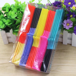 Five-Pack of Plastic Anti-Static Combs, Old-Fashioned Pearlescent Combs, Portable and Cute Soft Rubber Combs for Men and Women at Home