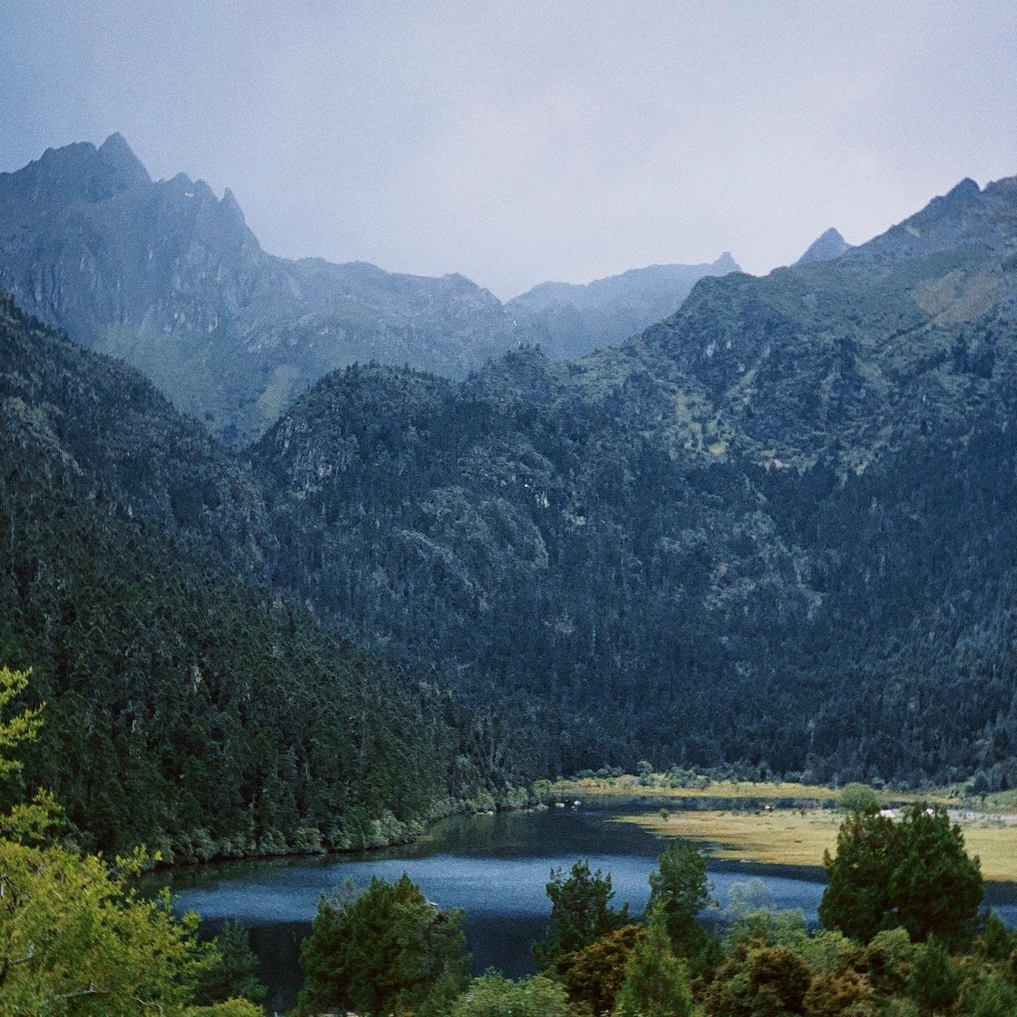 云南香格里拉+稻城亚丁+无底湖5天4晚私家团 梅里雪山匠庐雾浓顶
